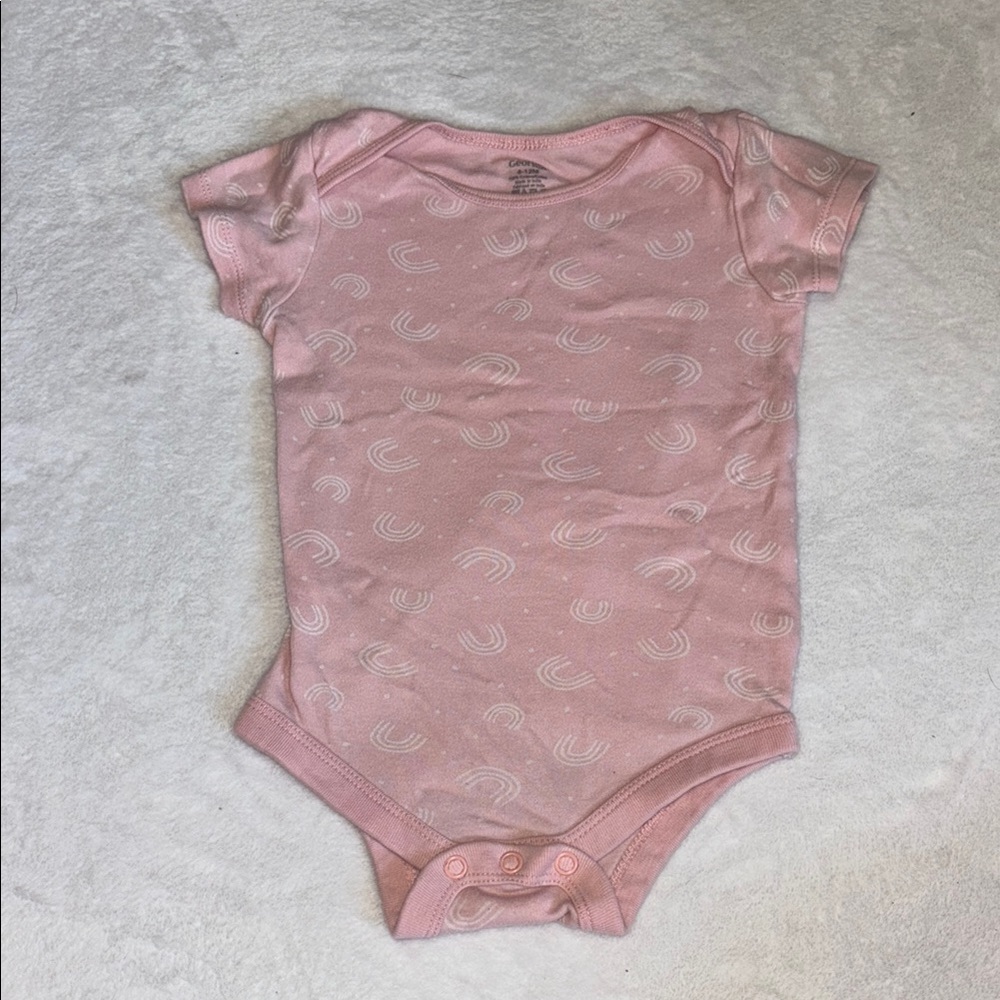 (3 for $10) George Pink Baby rainbow bodysuit Onesie 🌈 baby girl clothing